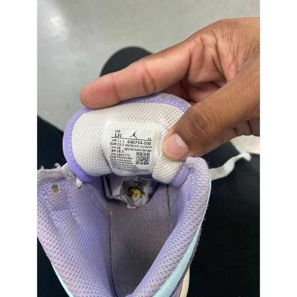 Jordans 1 Kids Size 12C - Picture 5 of 6